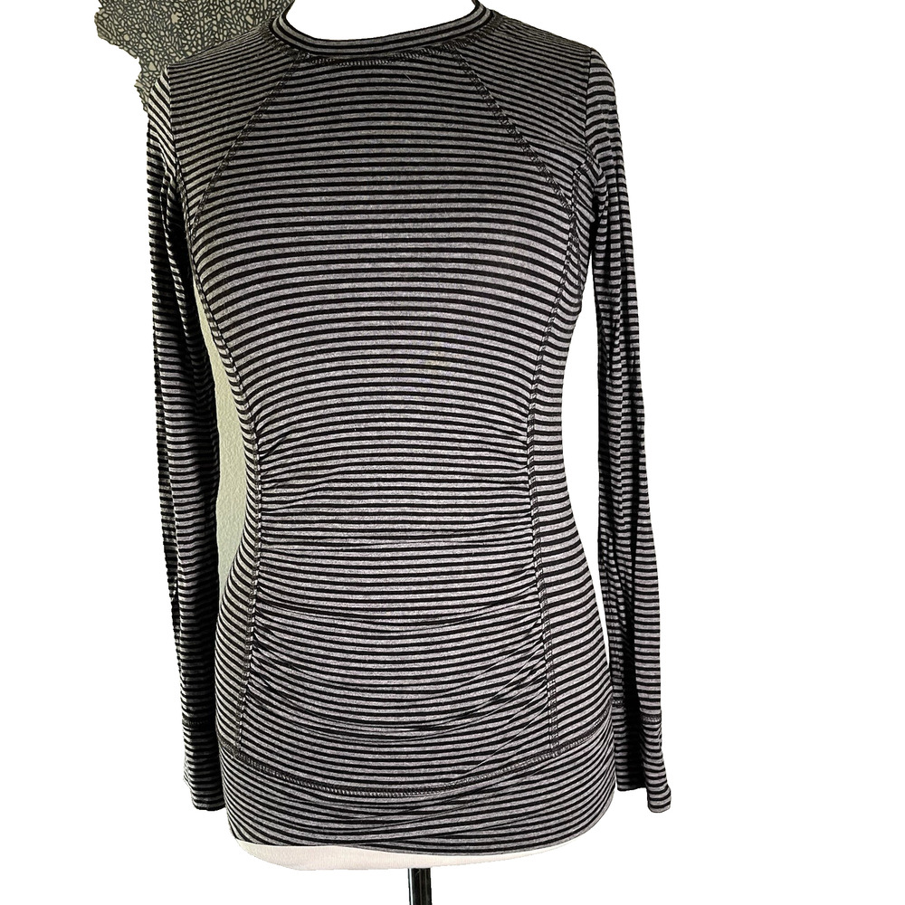 Women’s CAbi Tech XS Striped Ruched Long Sleeve Athletic Top Shirt- EUC